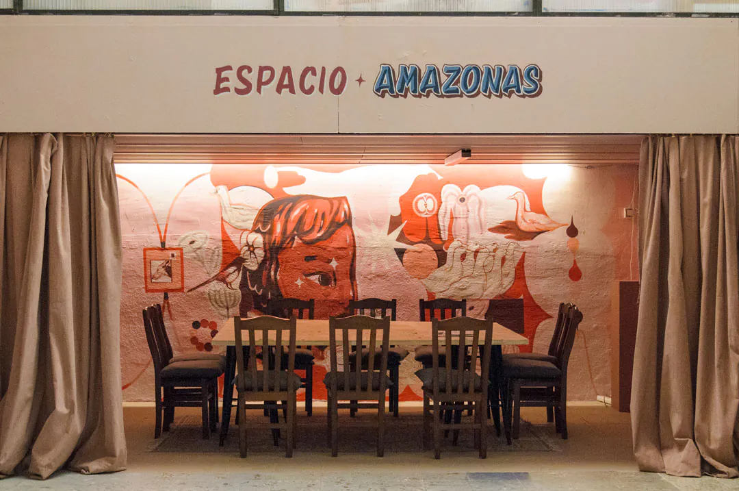 Espacio Amazonas - Sala rosa